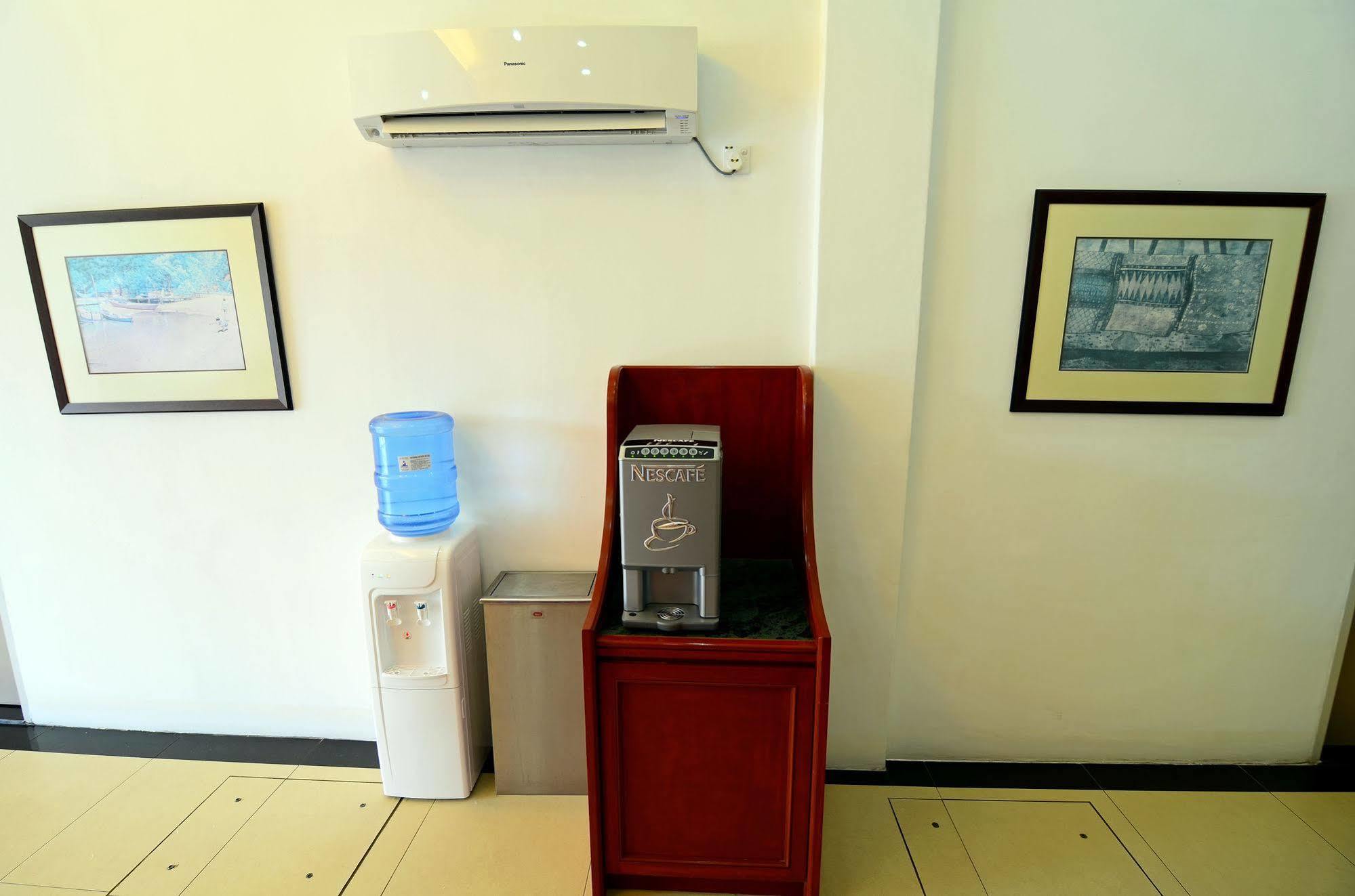 Hotel Avenue Kuantan Buitenkant foto