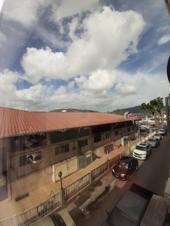 Hotel Avenue Kuantan Buitenkant foto
